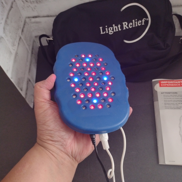 Light Relief LR150 Infrared Therapy Pain Relief Device W/Carrying Case - Manual - Picture 5 of 5